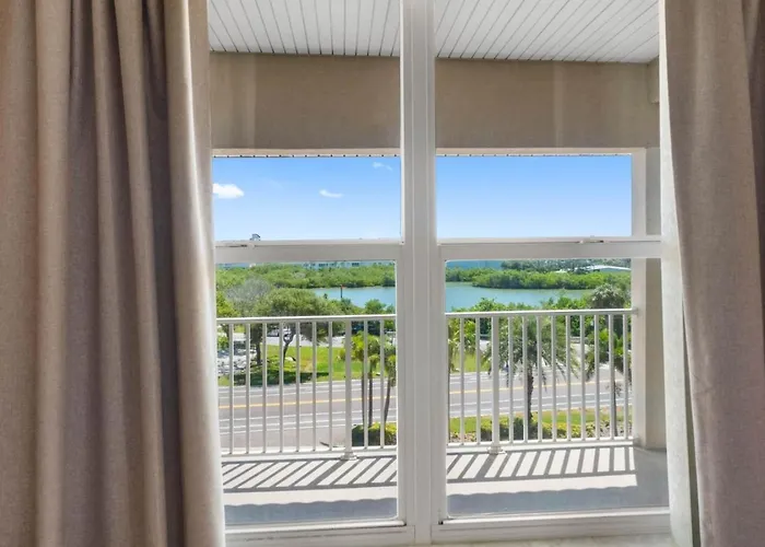 Ocean Side Front Penthouse * Clearwater Beach