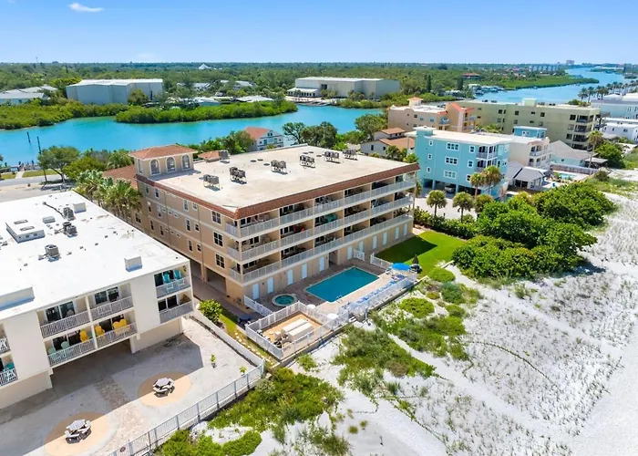 Ocean Side Front Penthouse Clearwater Beach