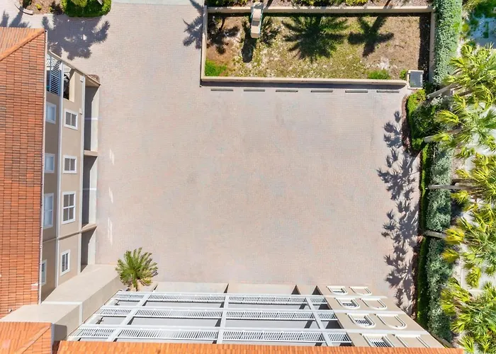 Ocean Side Front Penthouse Holiday home *